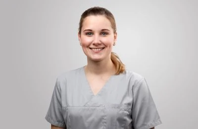 ZFA Jaqueline Becker in Zahnarztpraxis Bad Camberg